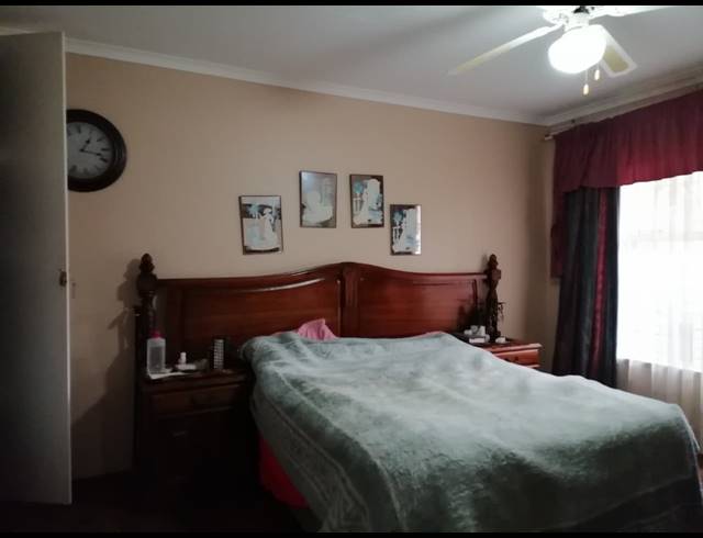 4 BEDROOM HOUSE FOR SALE IN GREENHILLS